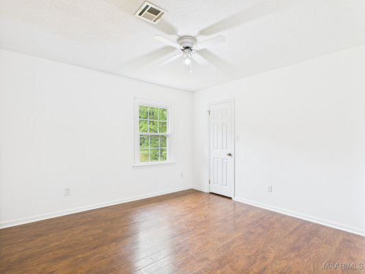 701 Ridgedale Lane