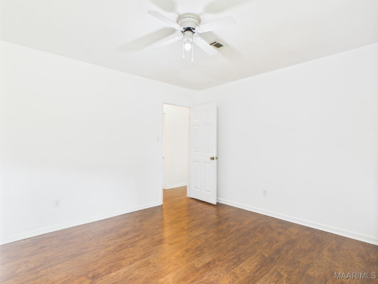 701 Ridgedale Lane