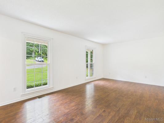 701 Ridgedale Lane