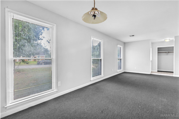 742 Queensbury Drive