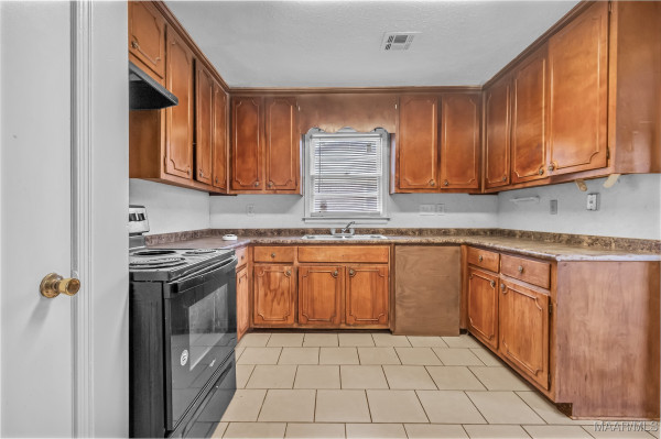 742 Queensbury Drive