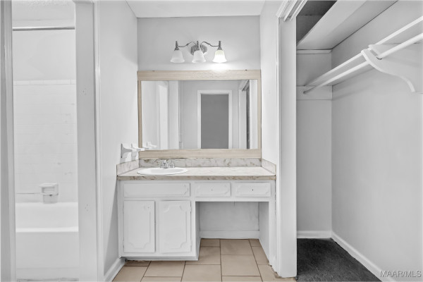 742 Queensbury Drive