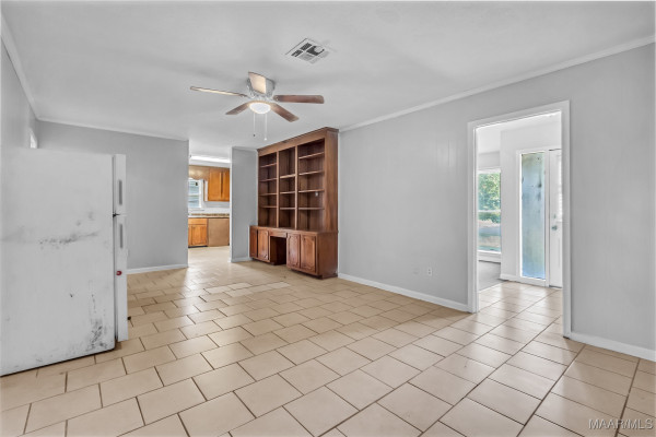 742 Queensbury Drive