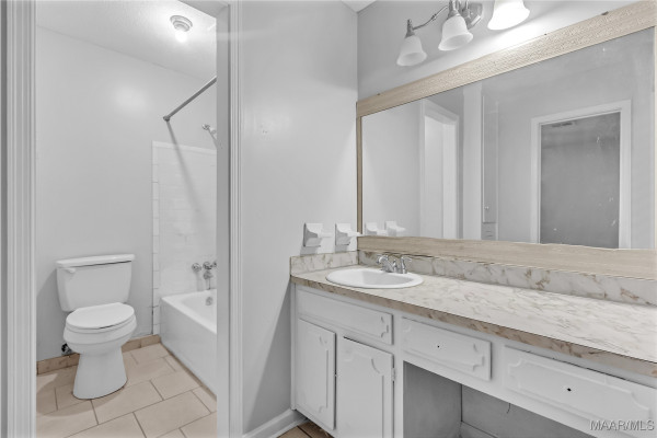 742 Queensbury Drive