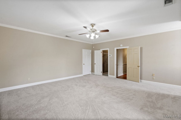 8921 Vaughn Road
