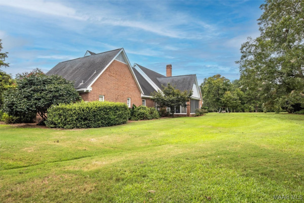 8921 Vaughn Road