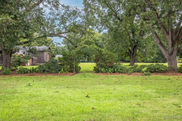8921 Vaughn Road