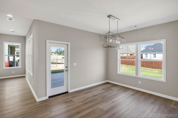 9600 Dakota Drive
