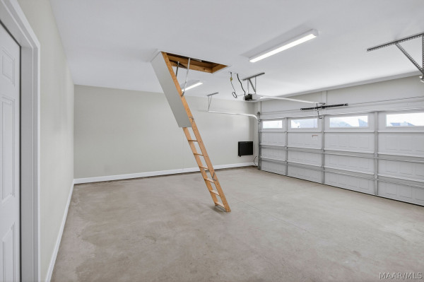 9600 Dakota Drive