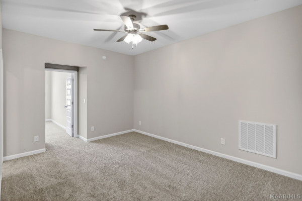 9600 Dakota Drive