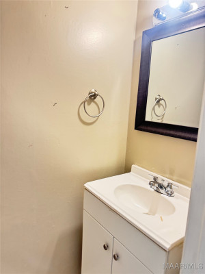 1206 Seth Johnson Drive