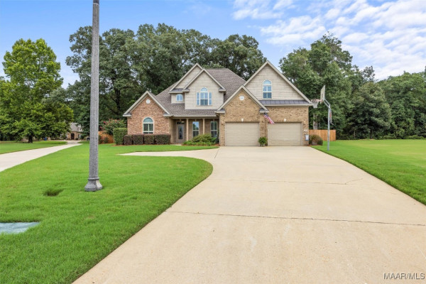 128 Fox Glen Lair .