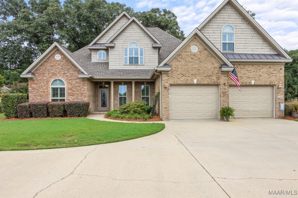 128 Fox Glen Lair .
