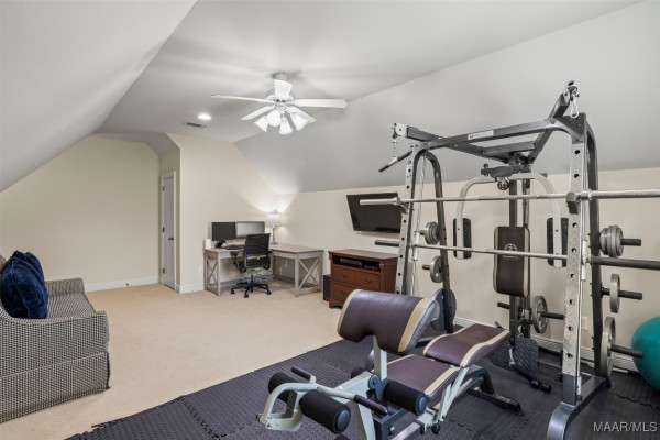 128 Fox Glen Lair .