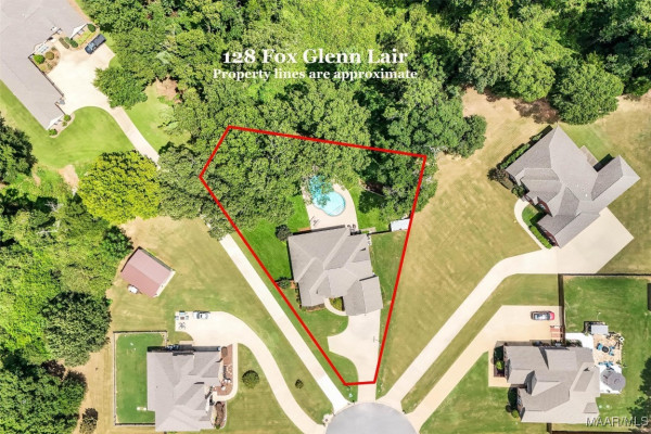 128 Fox Glen Lair .