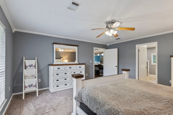 824 County Road 1 . N