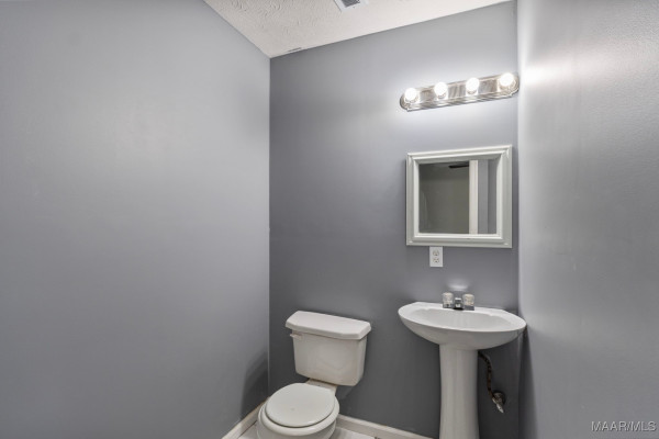 824 County Road 1 . N