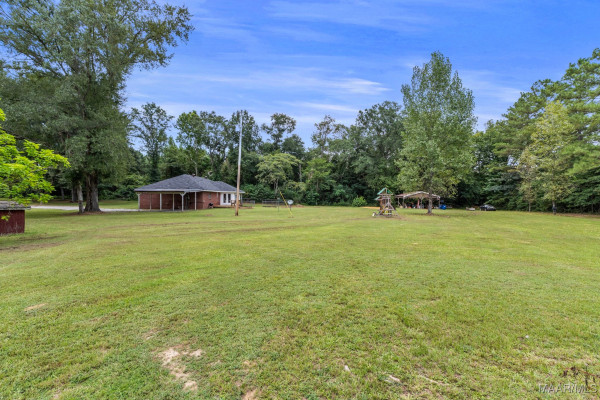 824 County Road 1 . N