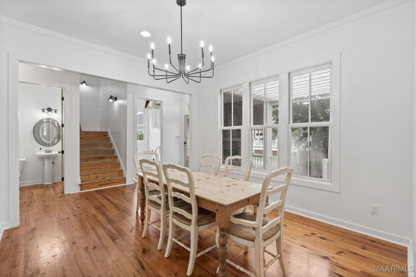 5 Avenue of the Waters .