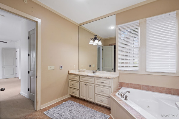 5 Avenue of the Waters .