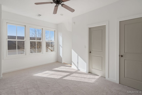 5 Avenue of the Waters .