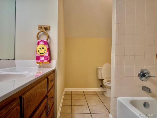 638 County Downs Road