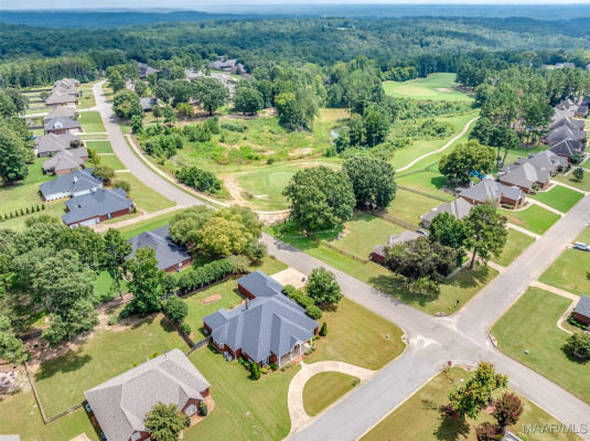 404 Grove Park Loop