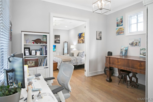 4638 Bloomsbury Street