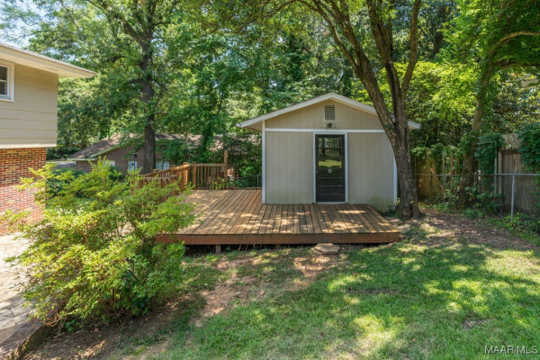 925 GREEN FOREST Drive