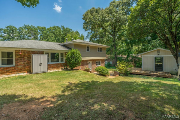 925 GREEN FOREST Drive