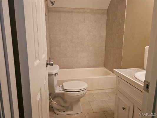 6361 WILLOW GLEN Court