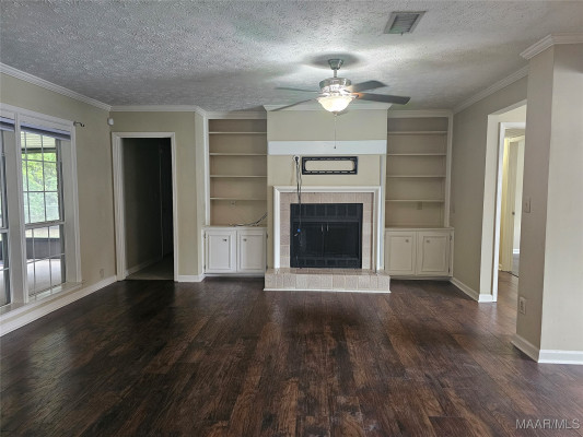 6361 WILLOW GLEN Court