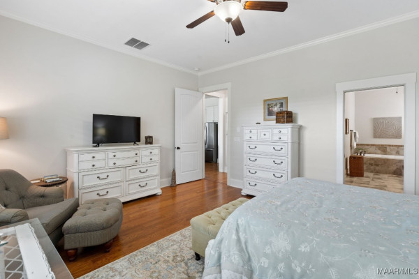 34 Double Oak Avenue