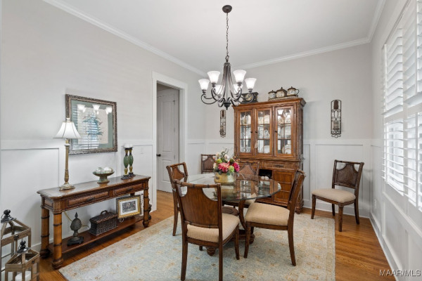 34 Double Oak Avenue
