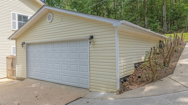 555 Shady Acres Drive