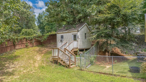 555 Shady Acres Drive