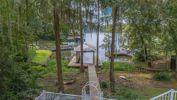 555 Shady Acres Drive