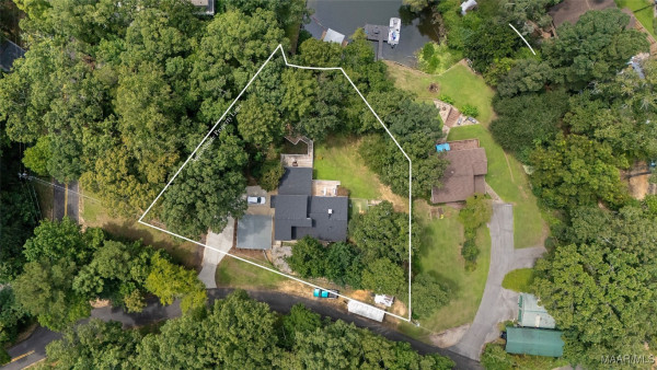 555 Shady Acres Drive