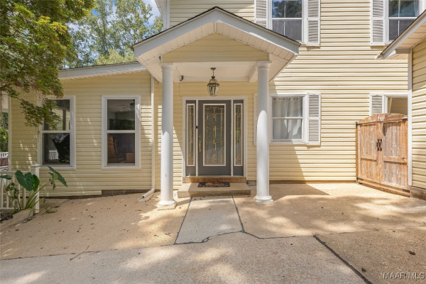 555 Shady Acres Drive