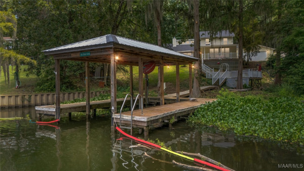 555 Shady Acres Drive