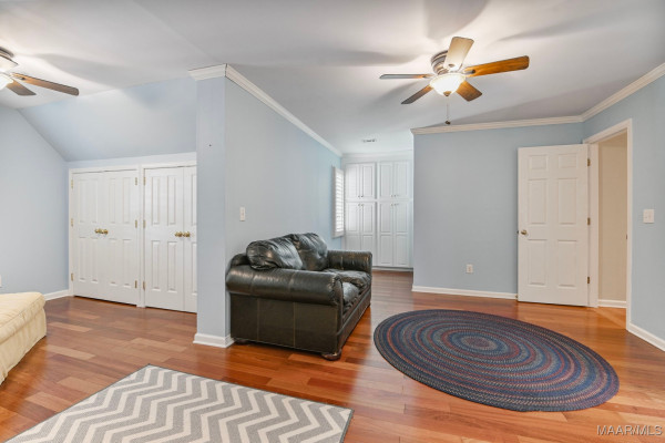 7149 PINECREST Drive