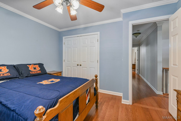 7149 PINECREST Drive