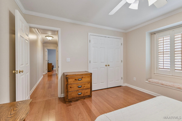 7149 PINECREST Drive