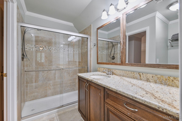 7149 PINECREST Drive