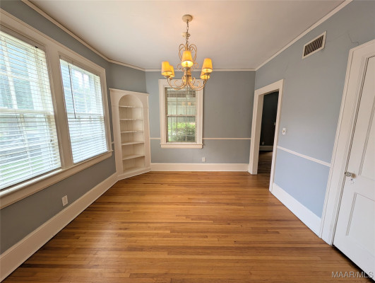 3417 WELLINGTON Road