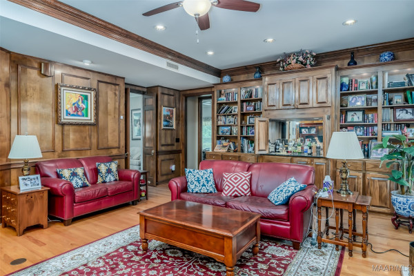 1400 MERIWETHER Road