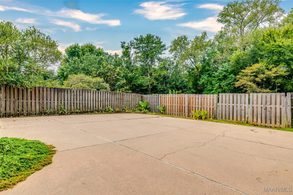 1400 MERIWETHER Road