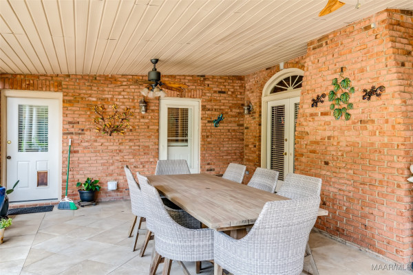 1400 MERIWETHER Road