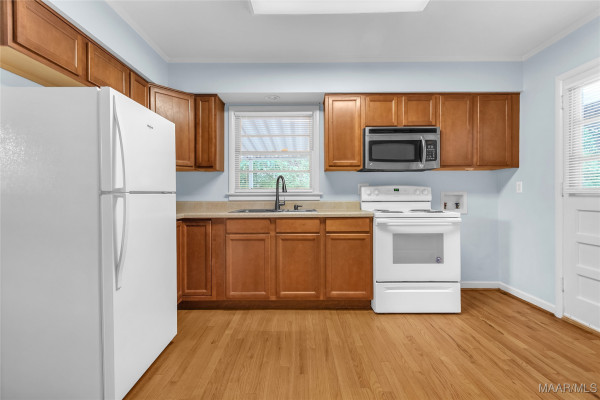 717 Perry Hill Road