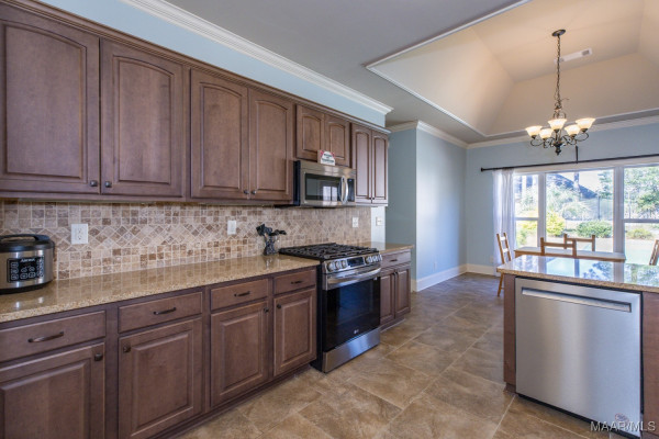 20 Green Laurel Cove